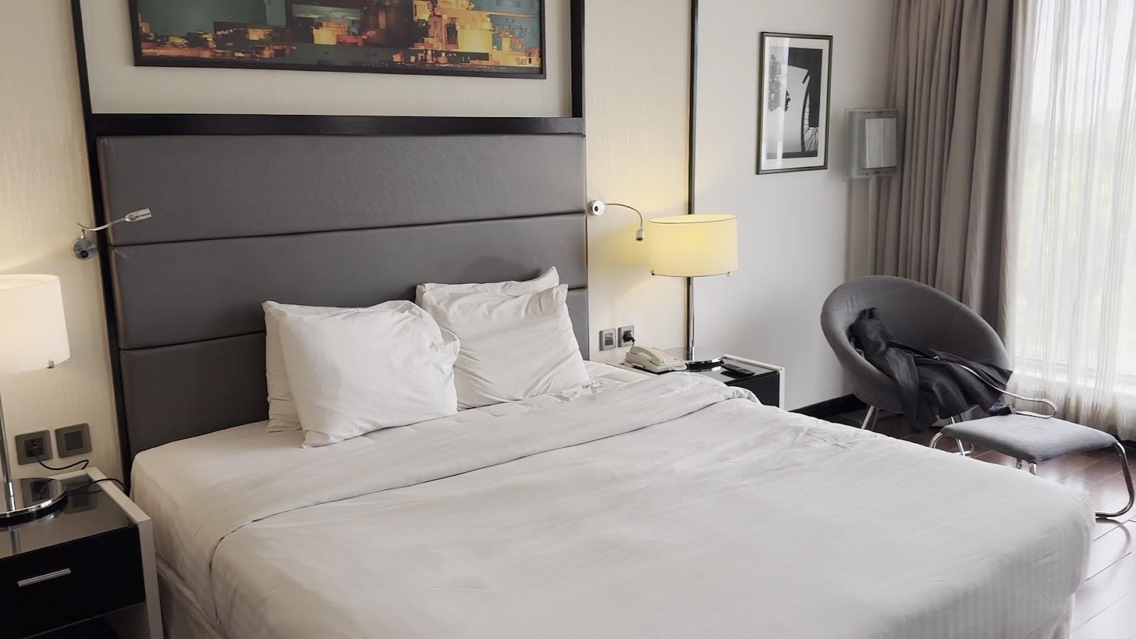 Crowne Plaza Pune City Centre by IHG – photo 2