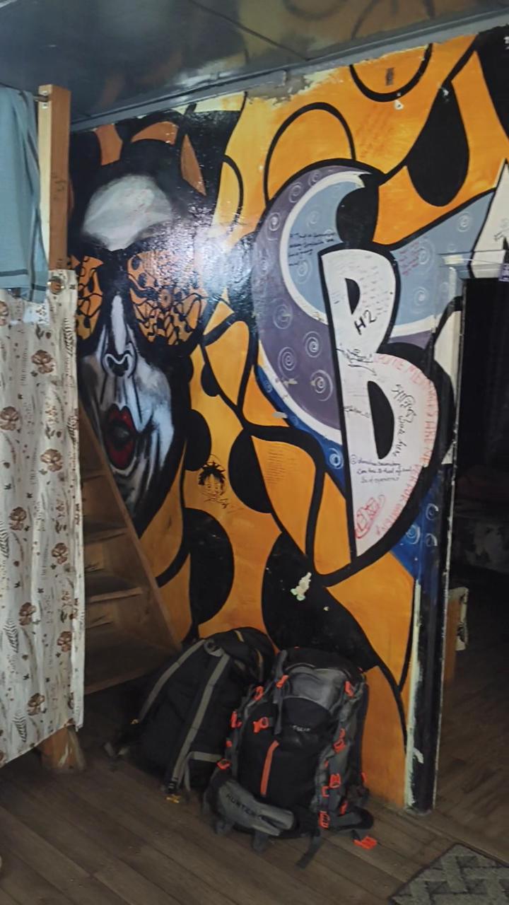 Isabella travellers Hostel – photo 2