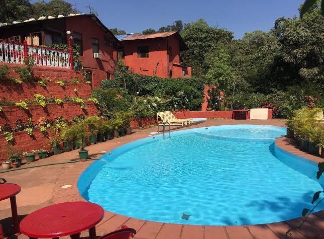 Lords Central Hotel – photo 1