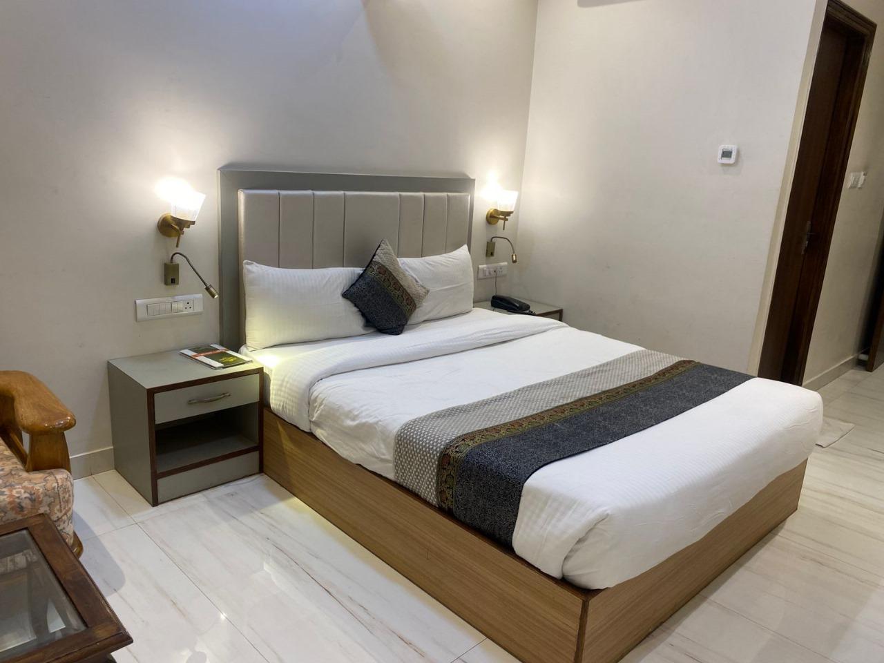 Hotel HVH Kashi Vishwanath – photo 3