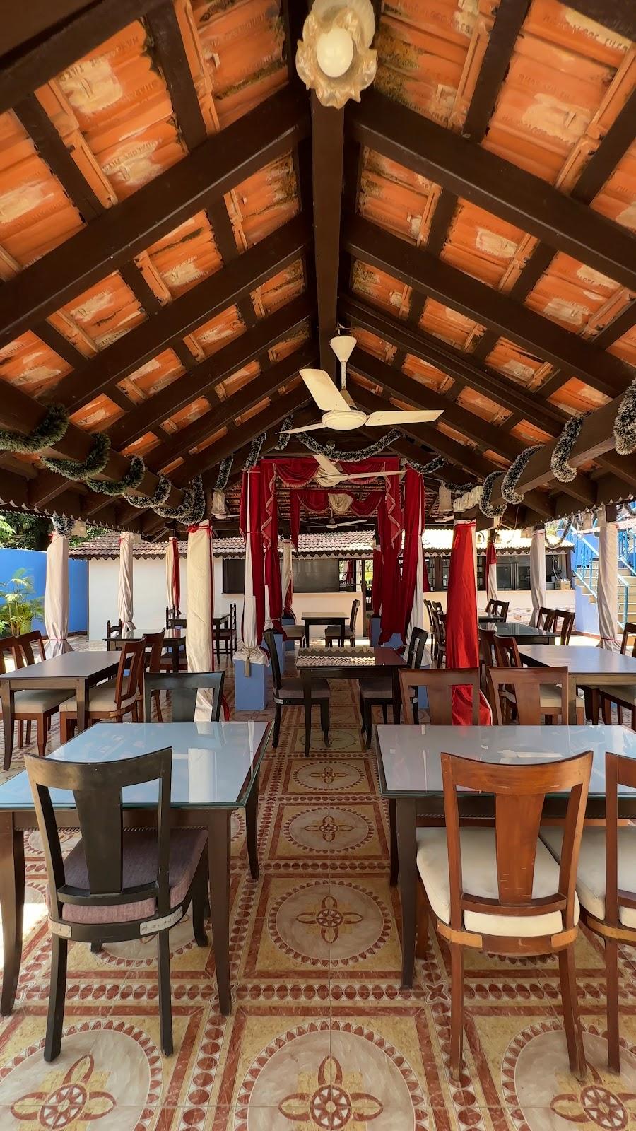 Sunset Beach Resort, Candolim, Goa – photo 2