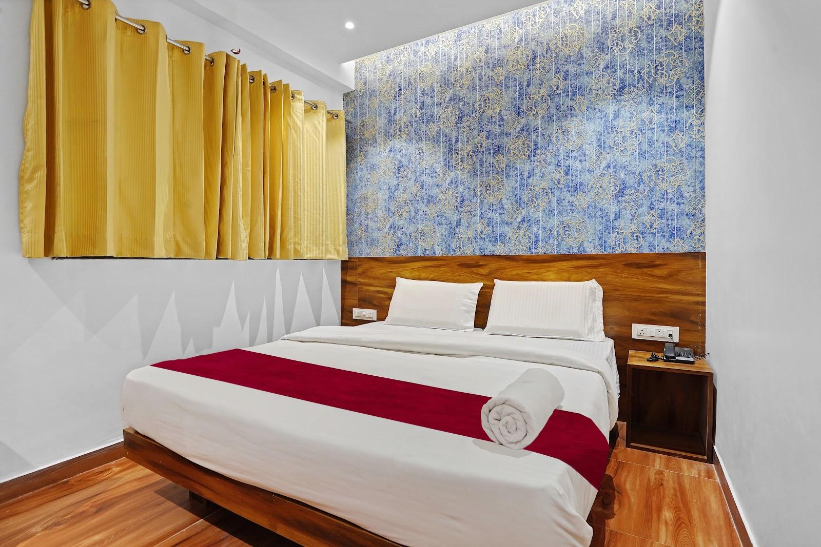 Omkar Executive Nagar Road – photo 4