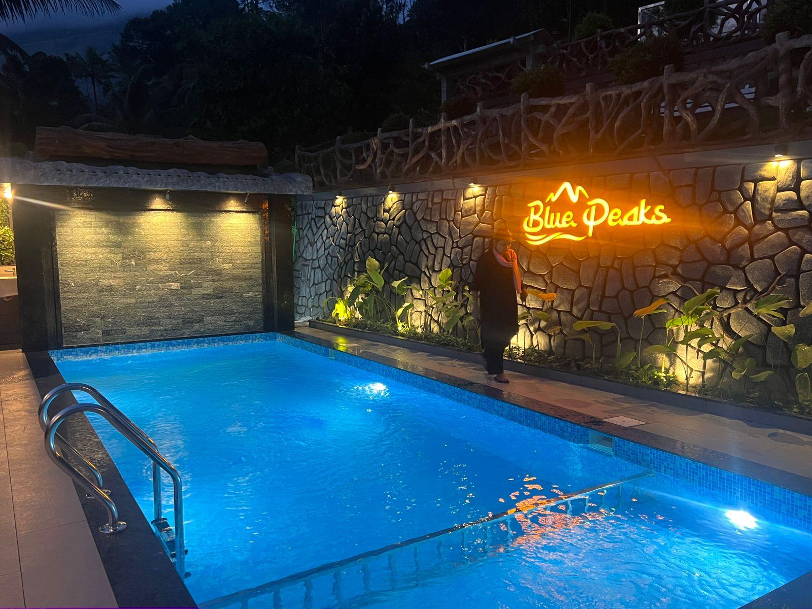 Blue Peaks Holidays Swimming Pool Cottage Munnar – photo 1