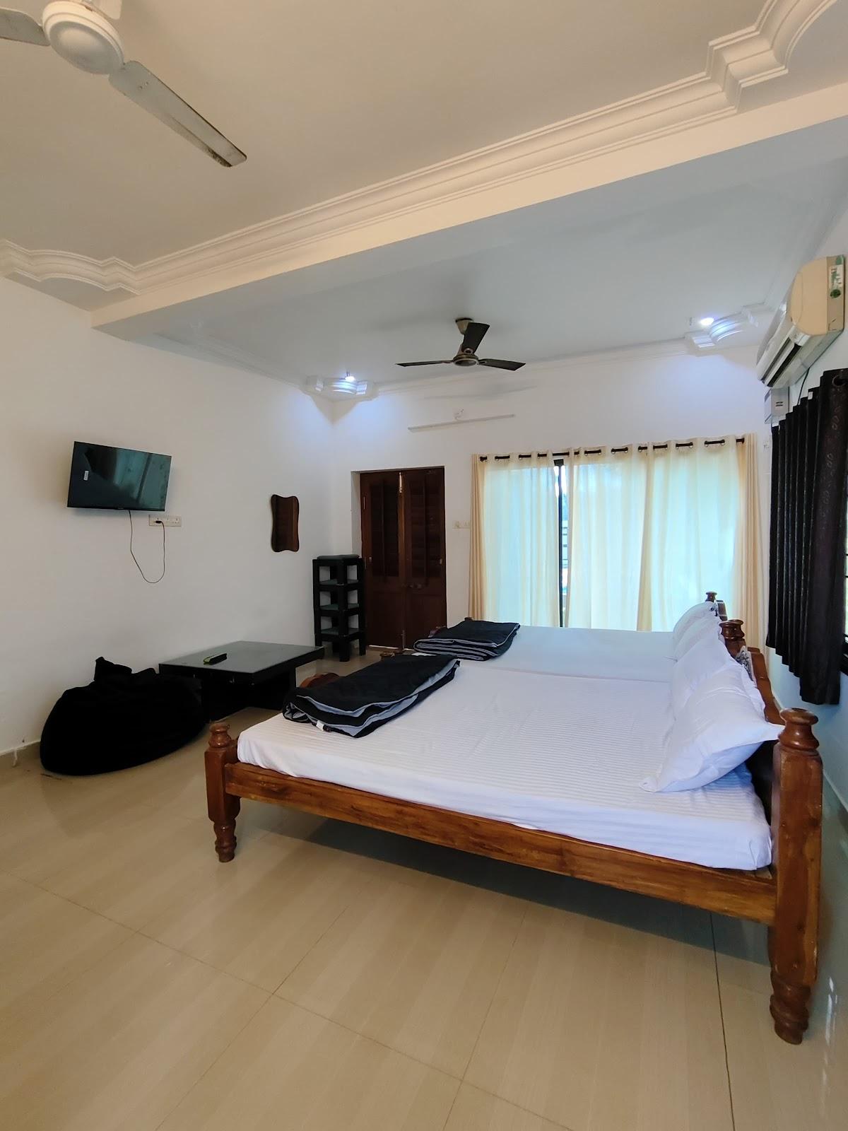 Paradise water front villa – photo 4