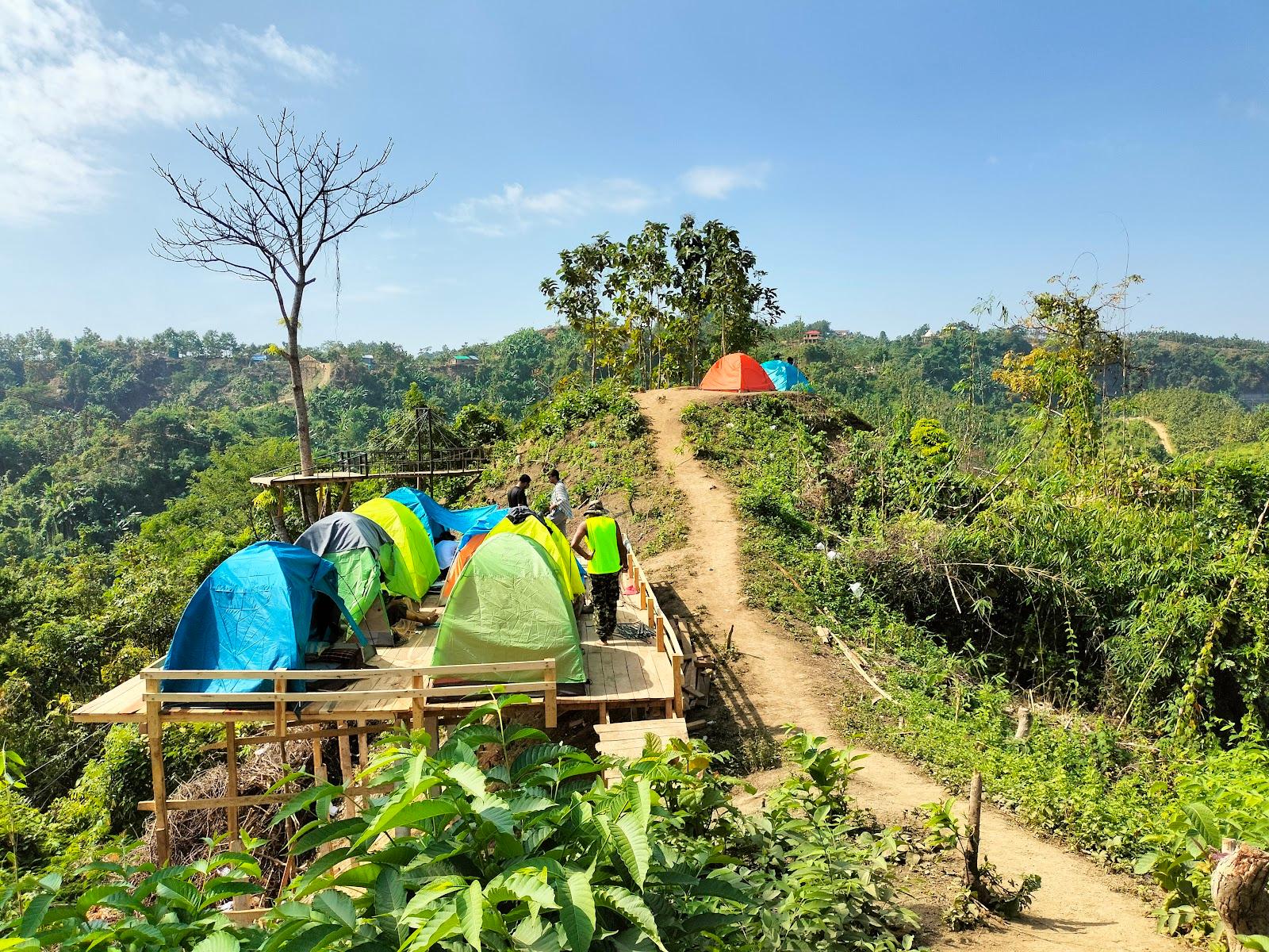 Lama Hill Station & Basecamp – photo 3