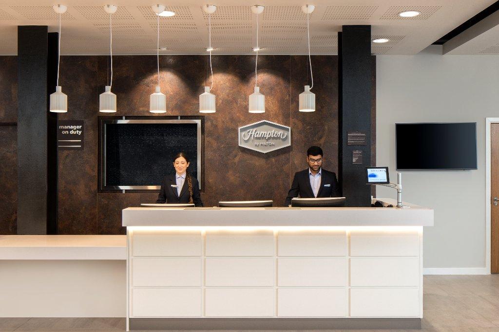 Hampton by Hilton London Docklands – photo 3