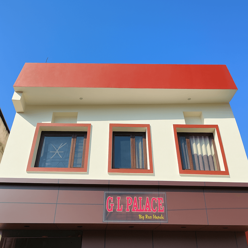 G L Palace