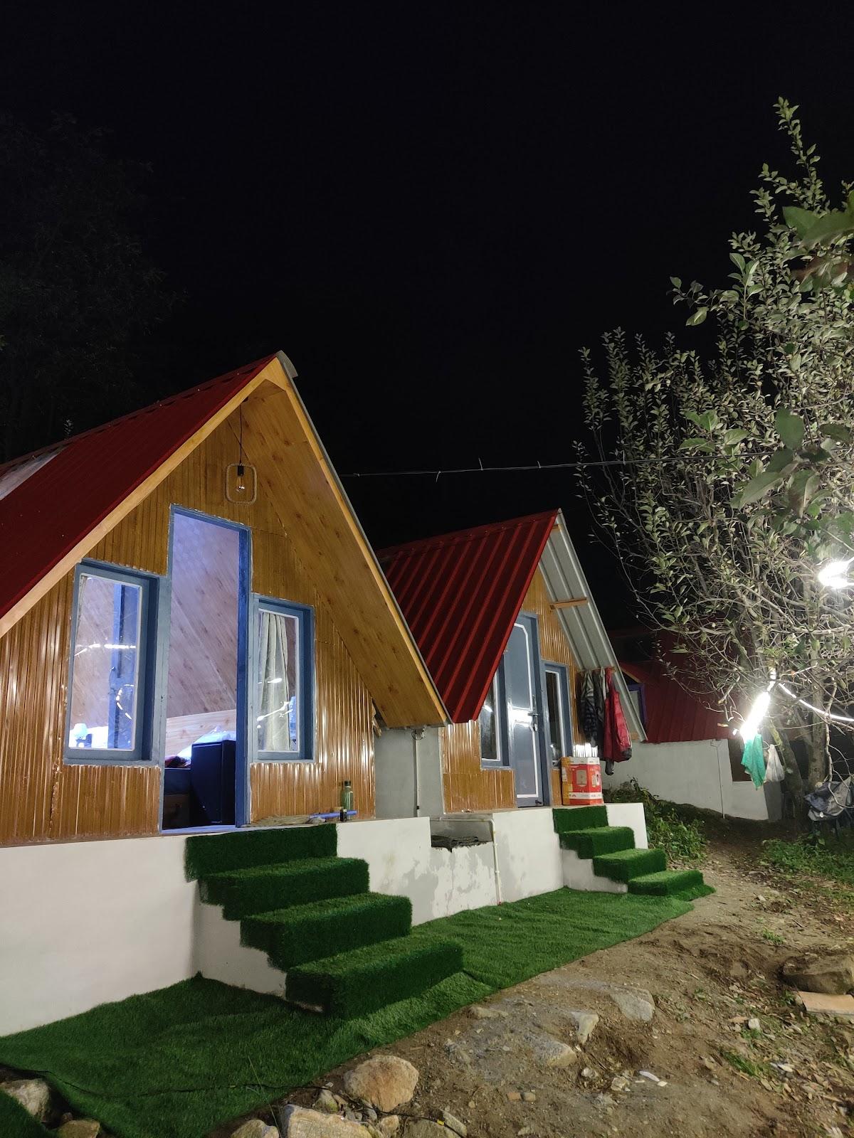Riverside The Last Stop Cafe, Cottage & Camps – photo 1