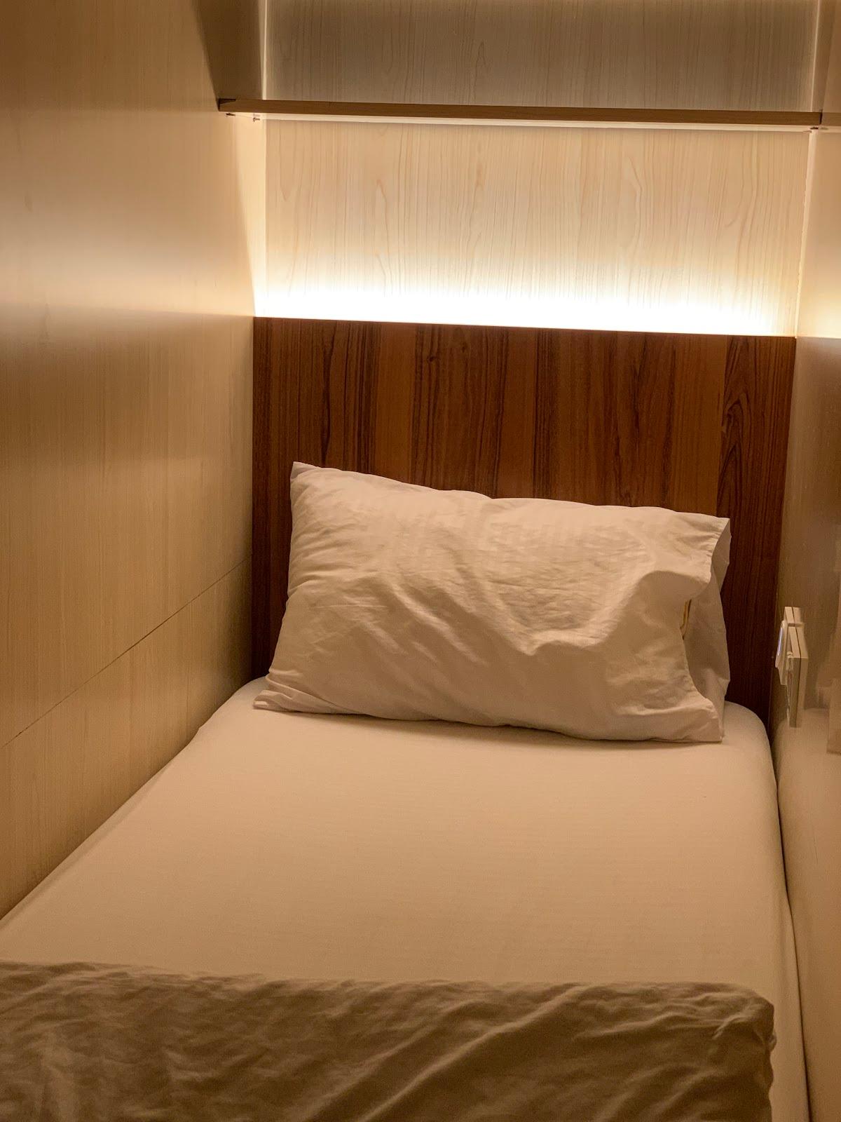 WeStay Capsule Hostel – photo 3