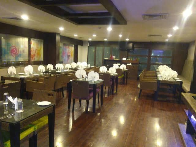 Hotel Saurabh By Moonlight Hospitality – photo 2