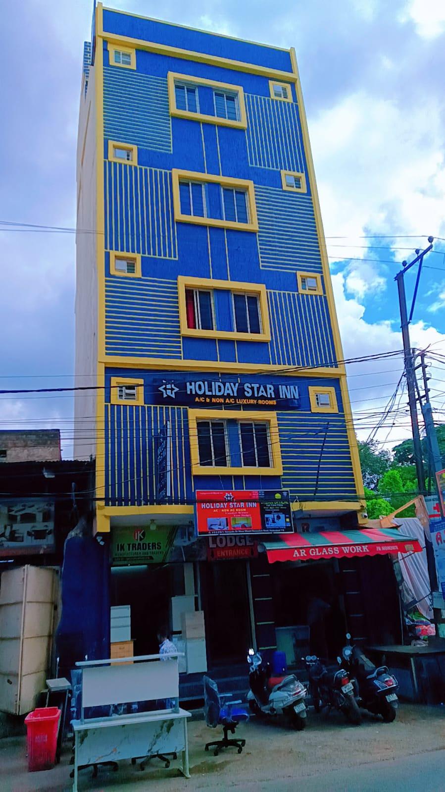 Hotel O by OYO HOLIDAY STAR IN Nampally Railway Station – photo 1