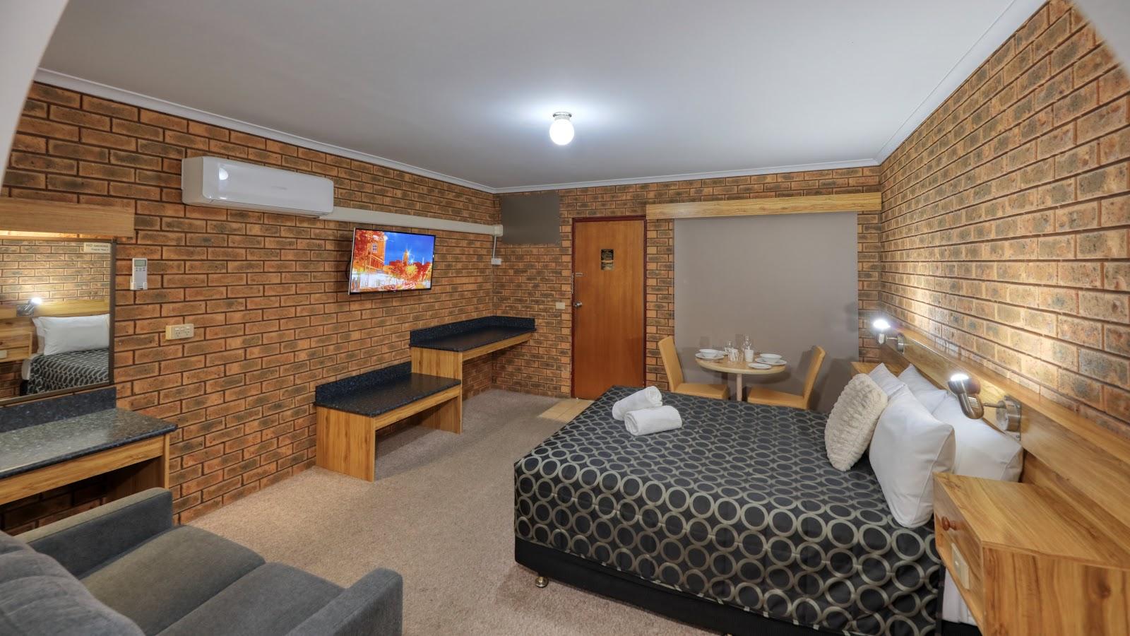 The Cottage Motor Inn Albury – photo 2