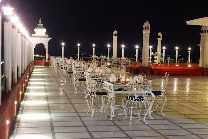 Regenta Central Mewargarh – photo 1