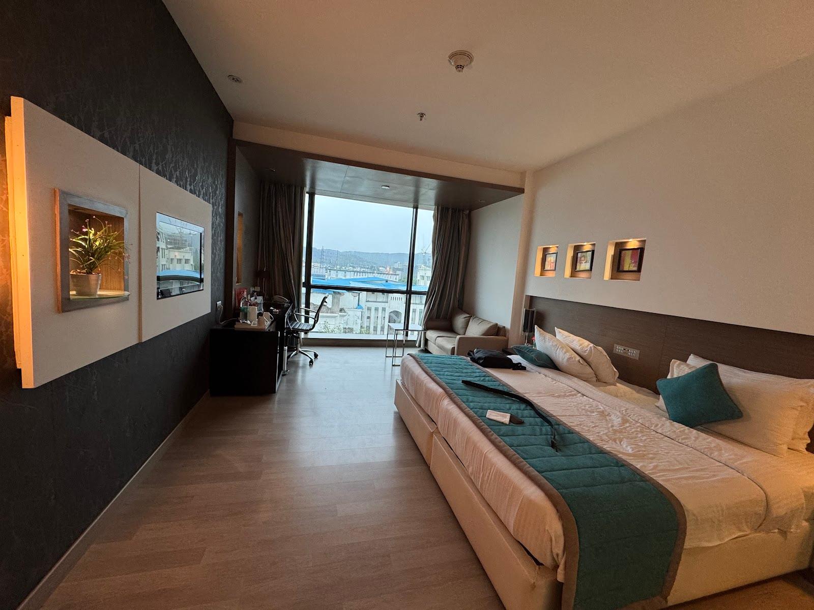 Ramada by Wyndham Navi Mumbai – photo 3