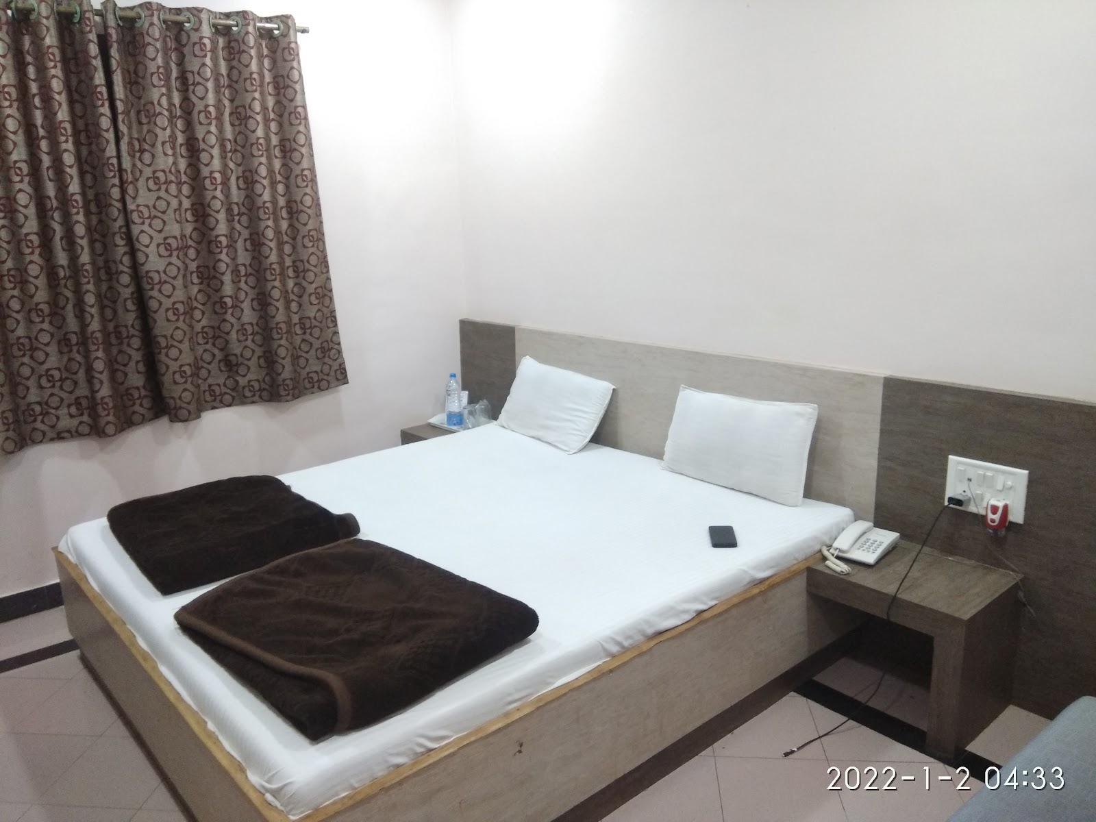 Hotel Devendra – photo 2