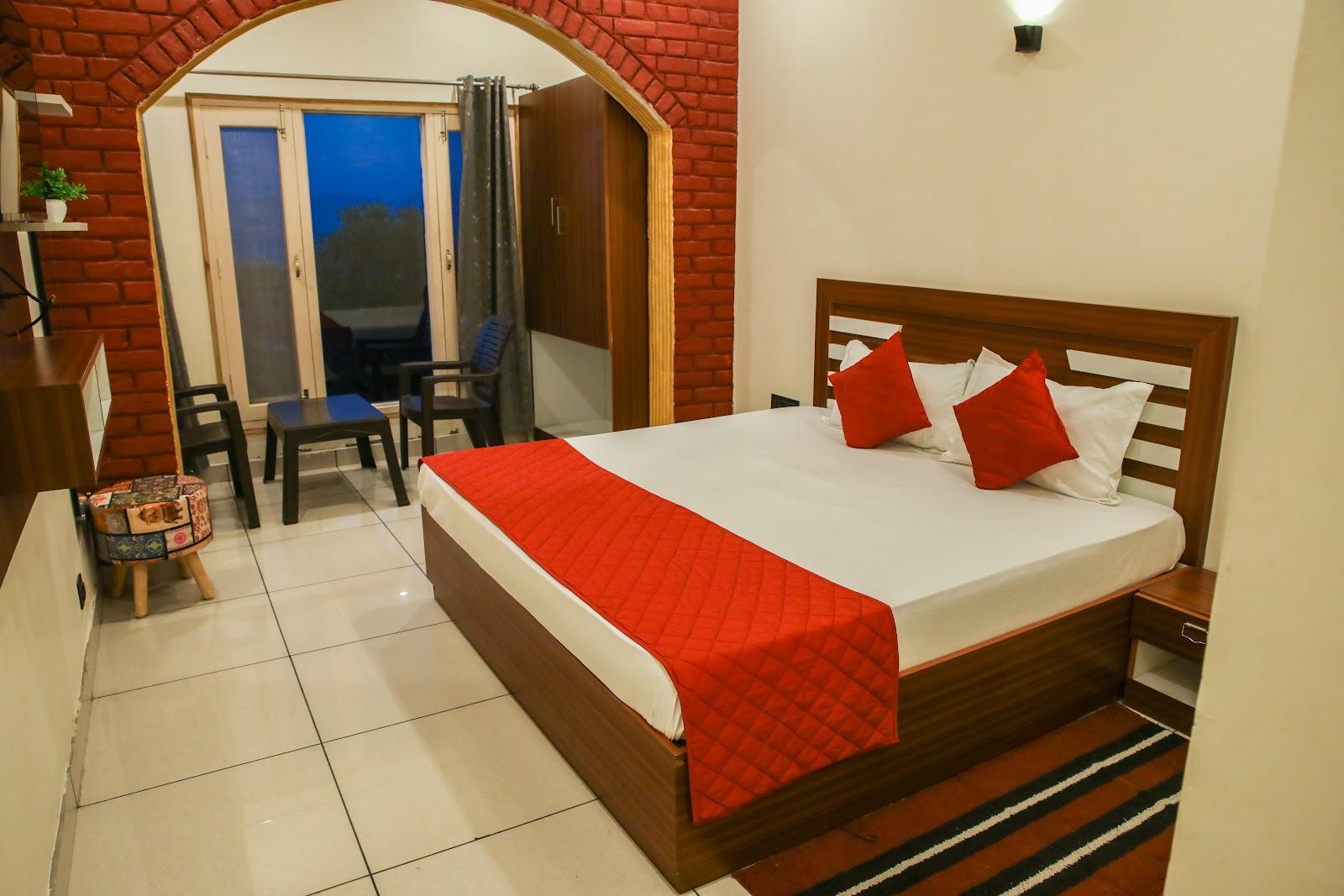 Golden Himalaya homestay