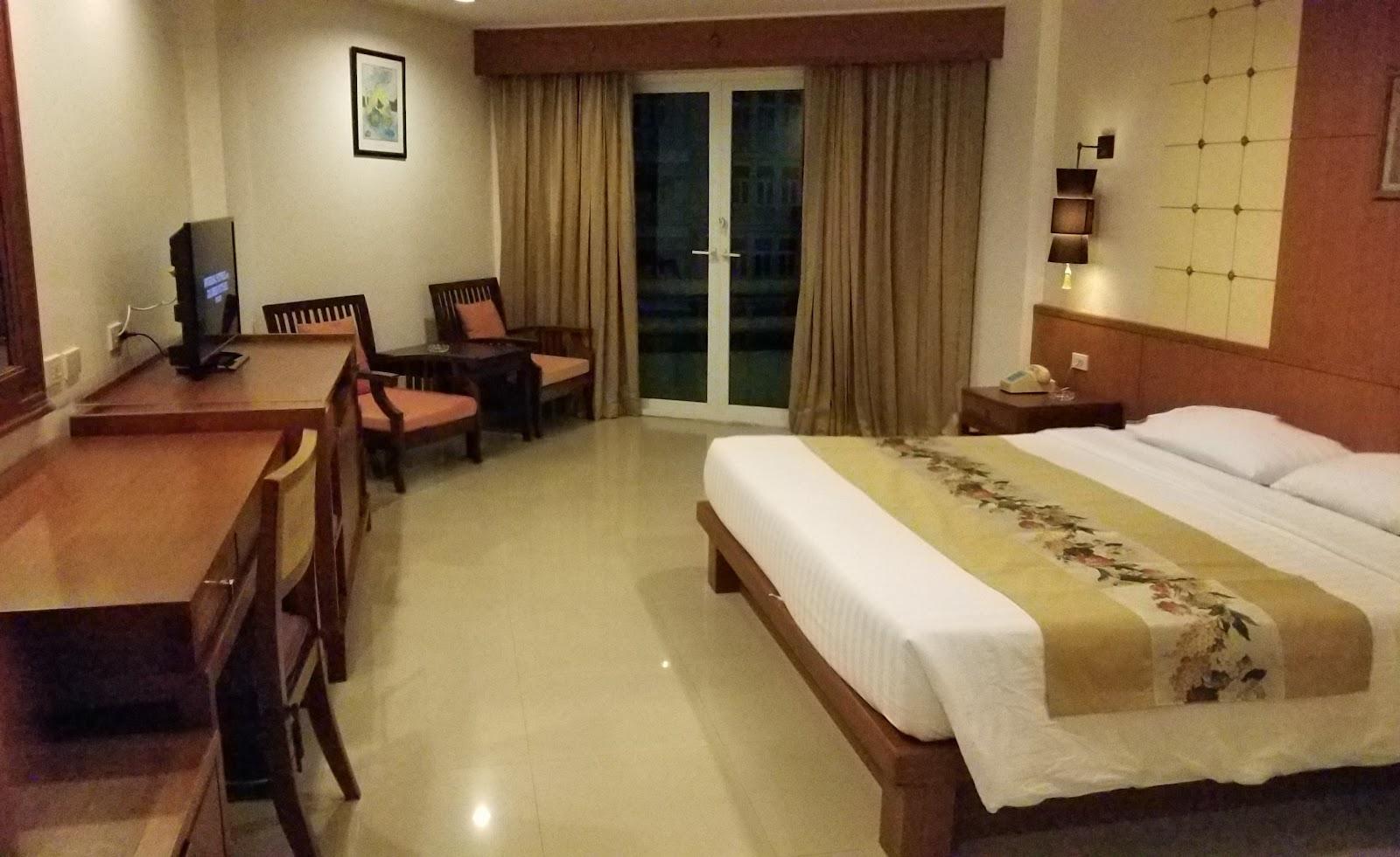 Royal Twins Palace Hotel – photo 3