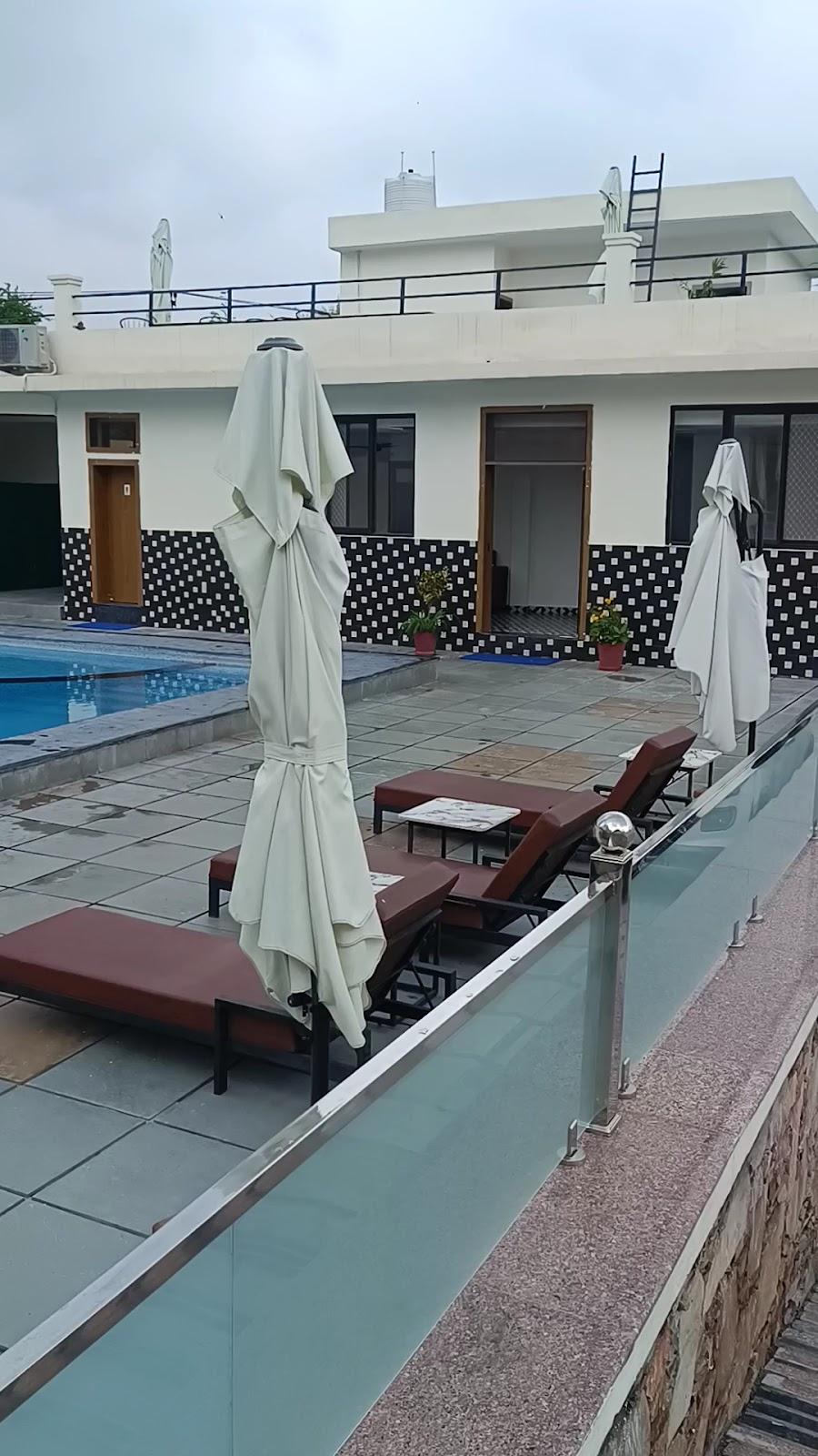 Serenity Hill Resort Near (2Km) Fateh Sagar Lake Udaipur – photo 2