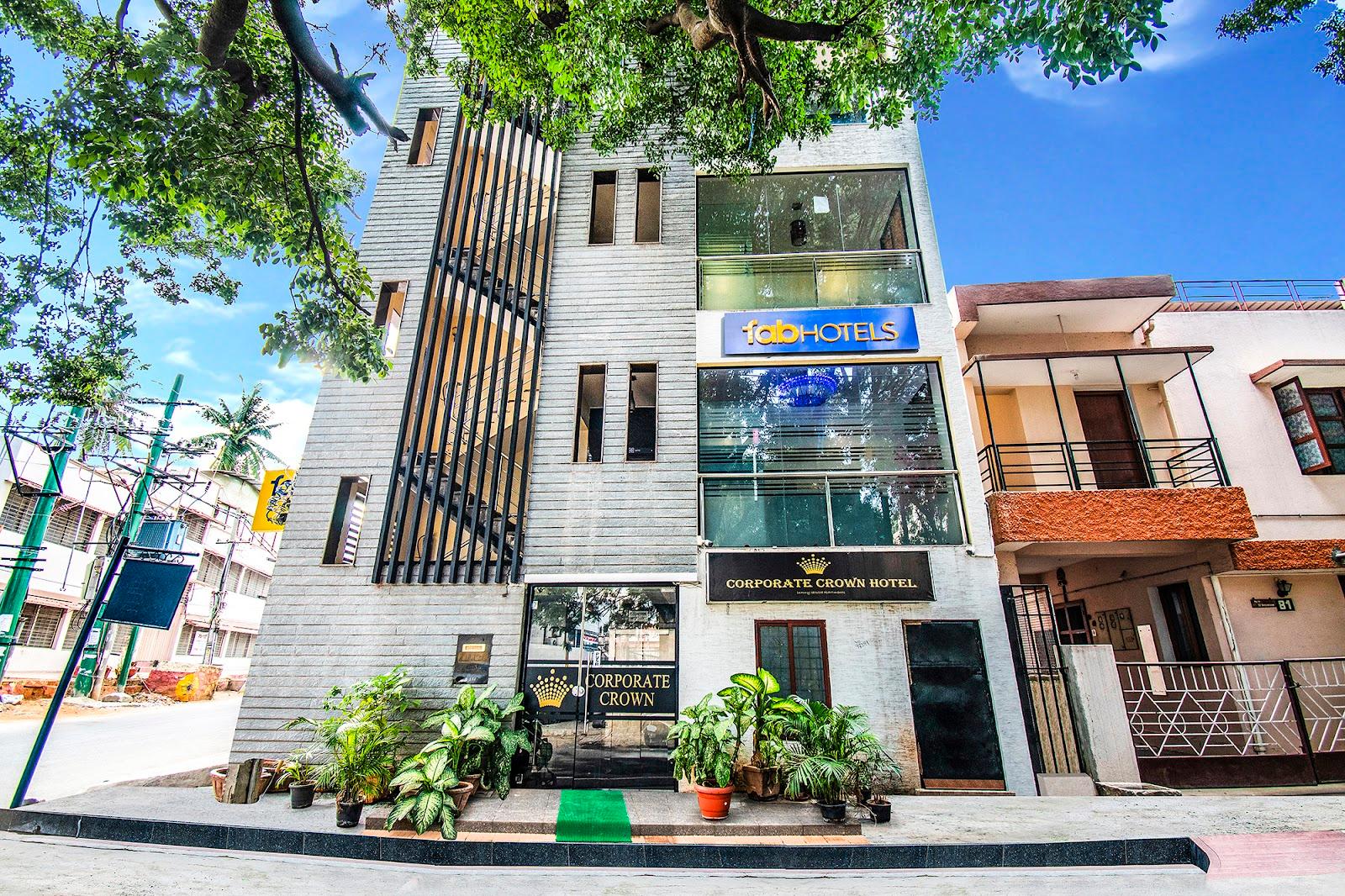 FabHotel Corporate Crown - Hotel in Koramangala, Bangalore – photo 1