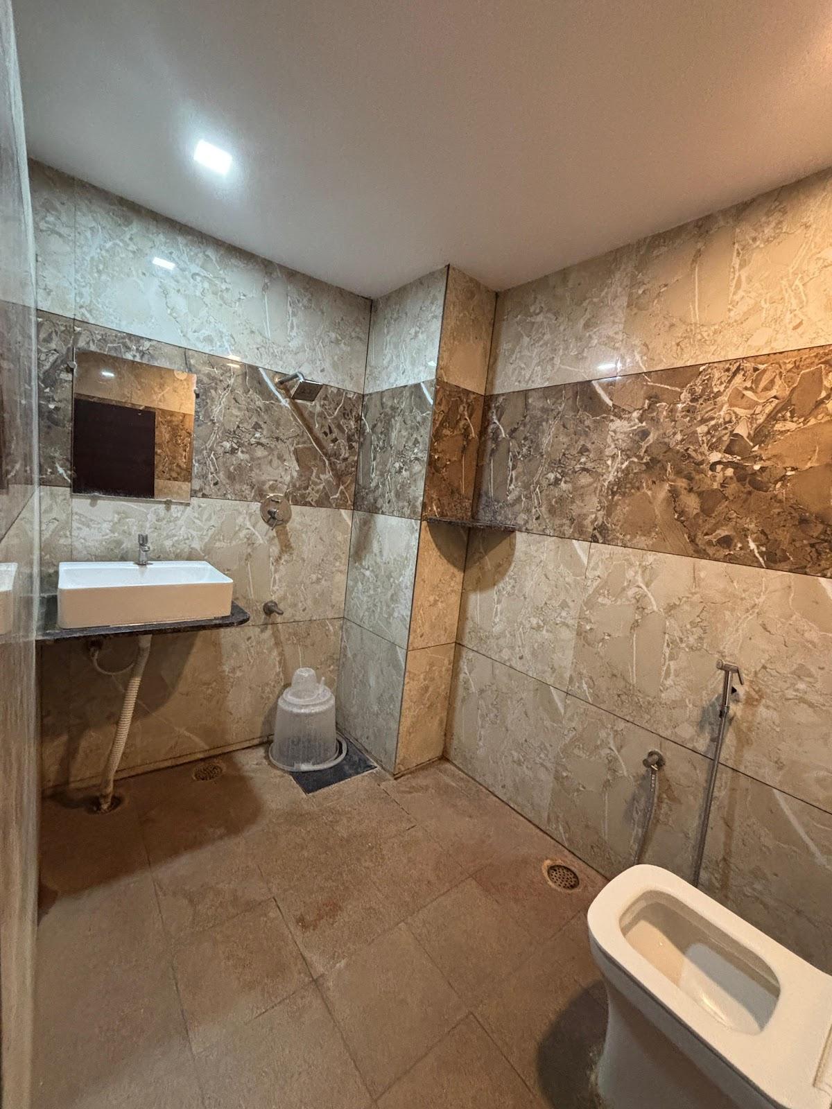 Suraj Hotel (Suraj International) – photo 3