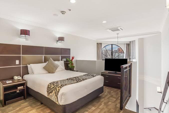 Parkside Hotel & Apartments – photo 3