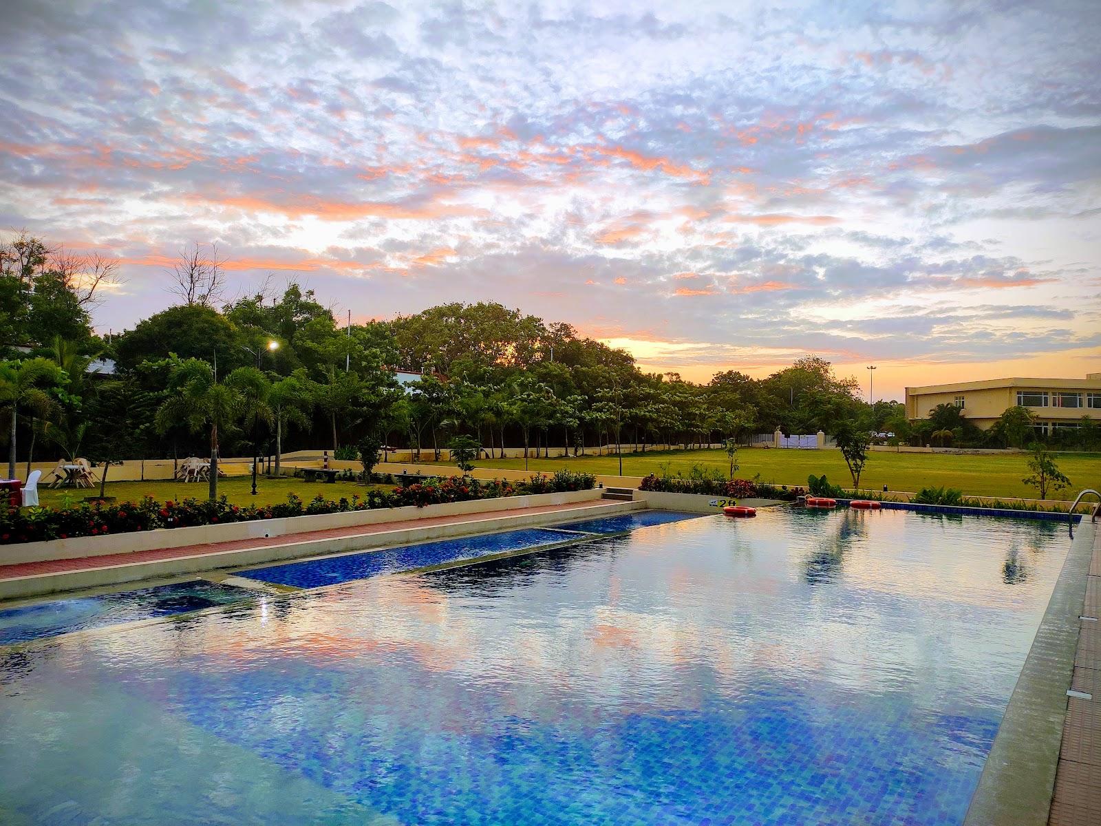 Landmark Pallavaa Beach Resort – photo 3