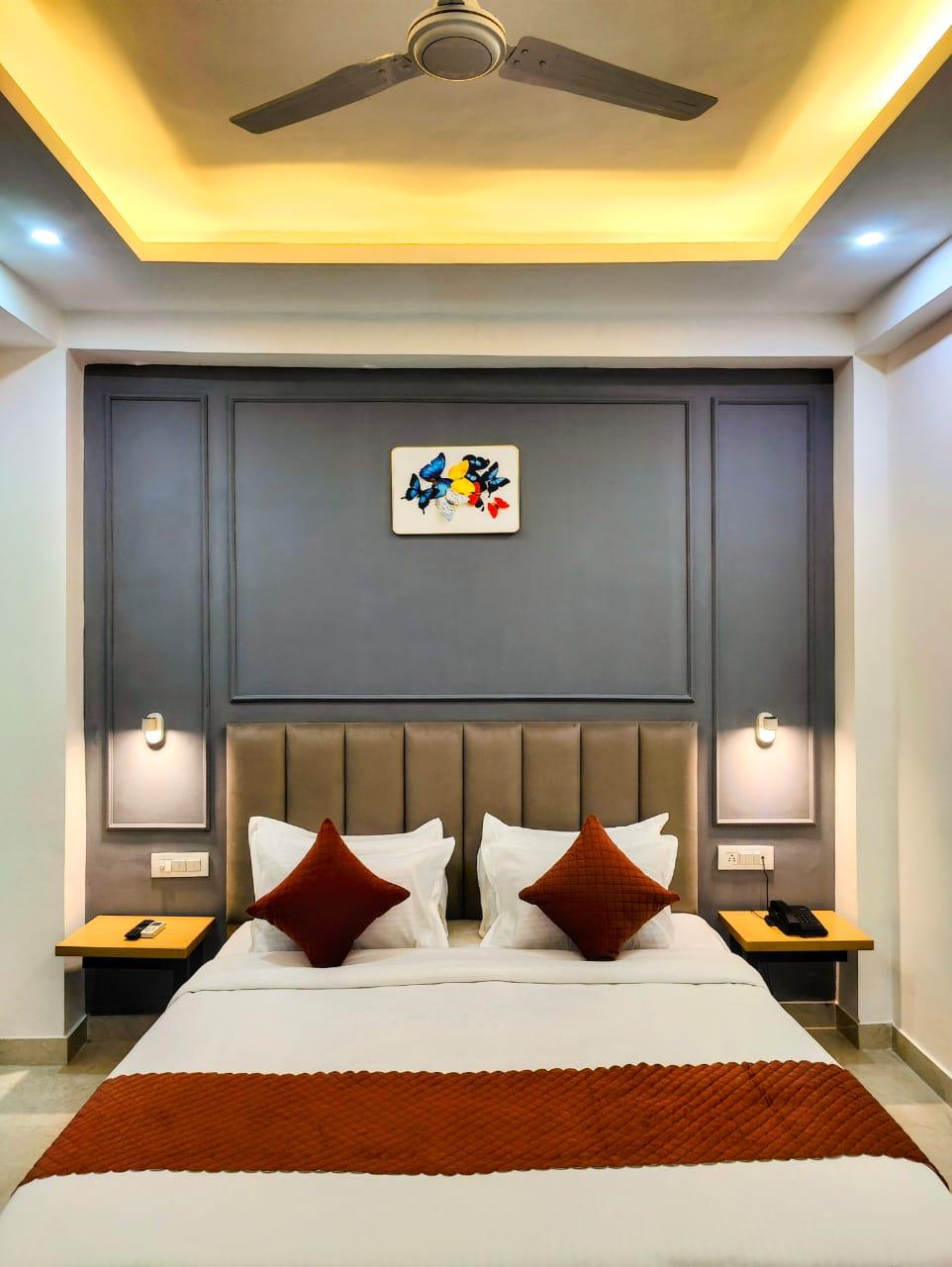Hotel Mavens White - Near Artemis Hospital – photo 4