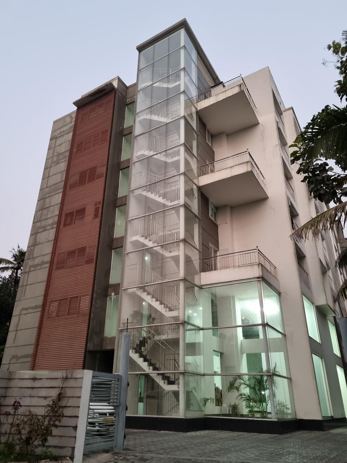Transit Suites by GrandWest – photo 1