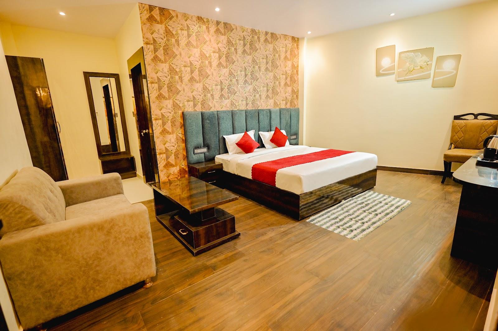 Madhuram Hotel Ayodhya - Luxury Hotel in Ayodhya – photo 2