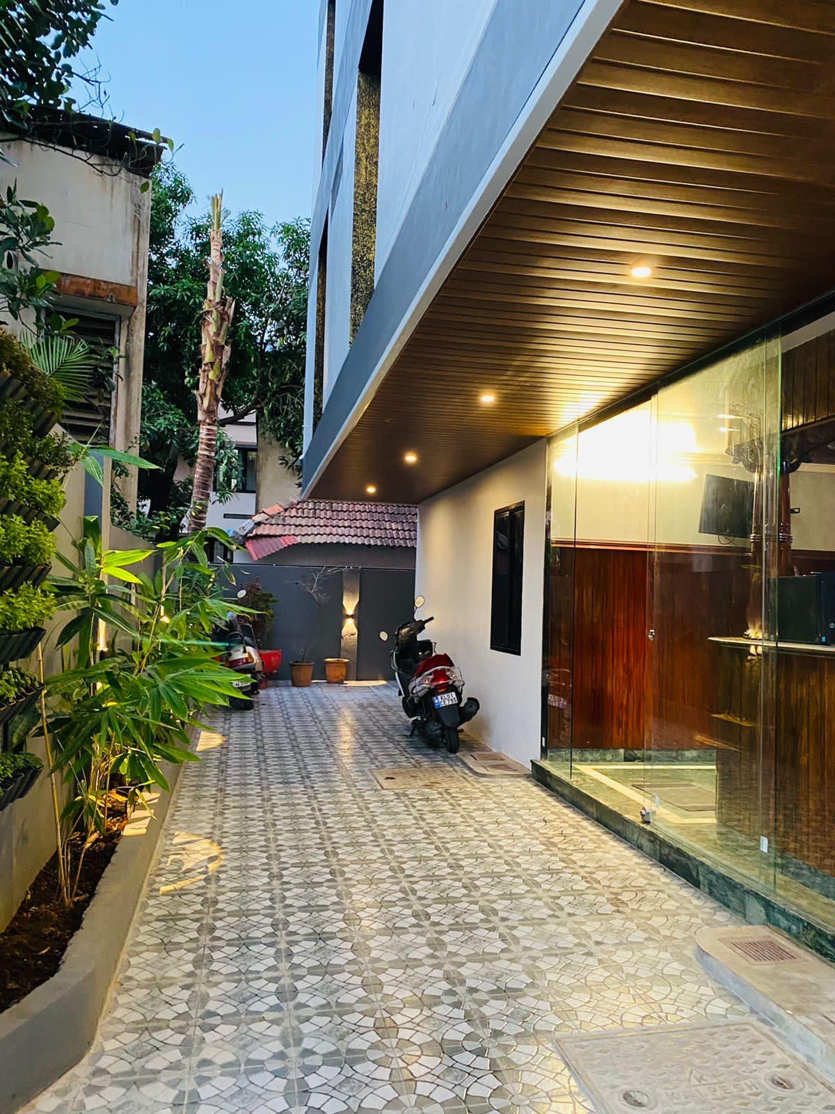 Tharangini Tourist Home – photo 1