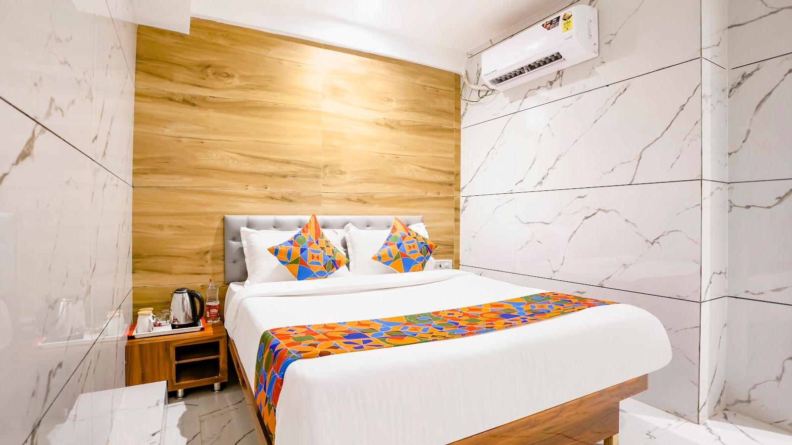 FabHotel Shubham Inn – photo 3