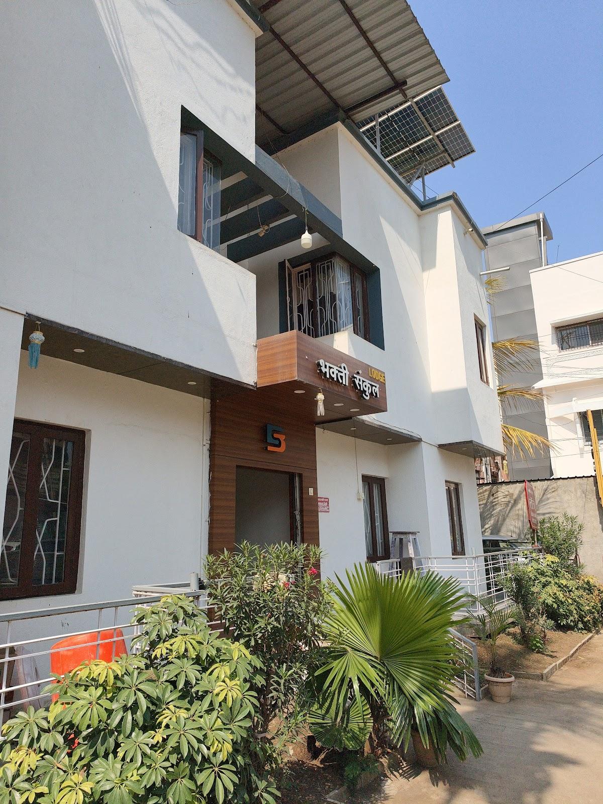 Hotel Bhakti Sankul