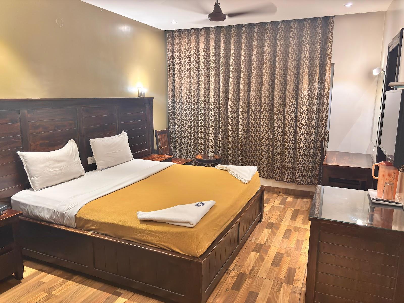 Ranis Grand Hotel – photo 2