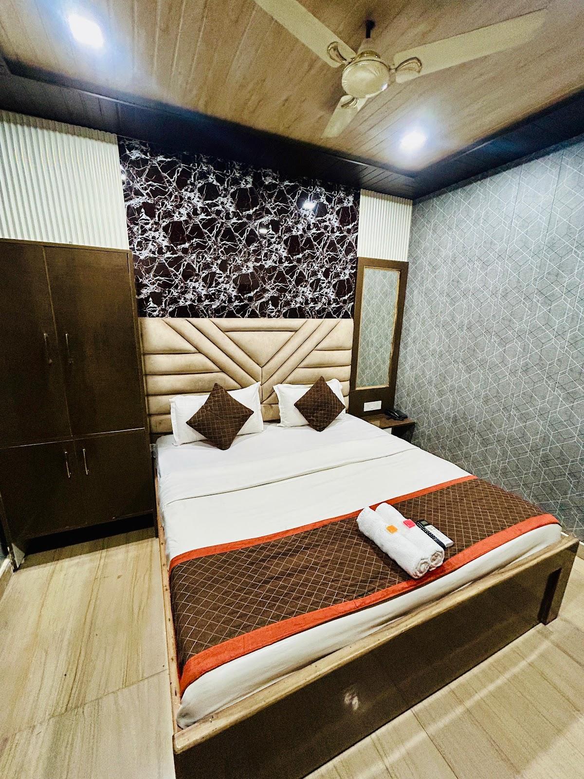 HOTEL RAJ - Near Railway Station Haridwar – photo 2