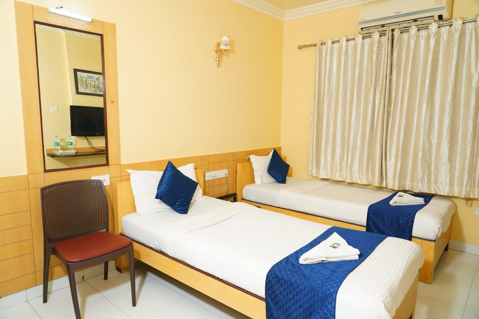 Hotel Suraj Classic – photo 2