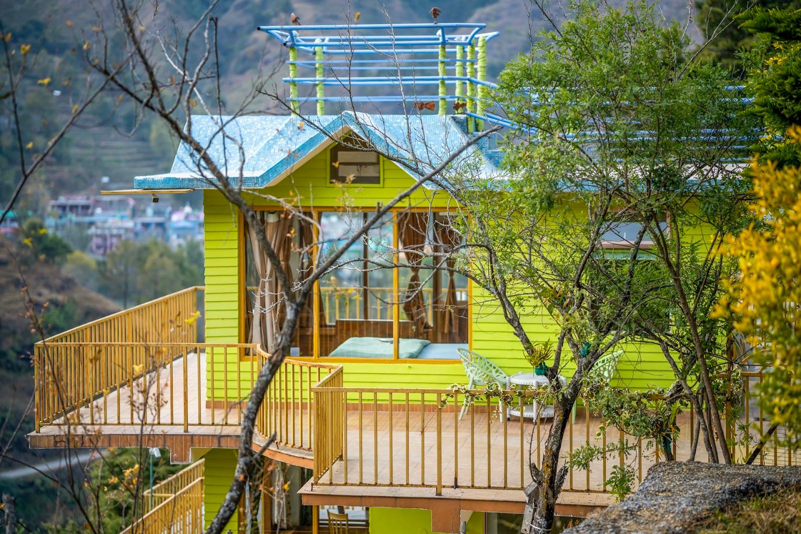 LiveAway Mussoorie (Kempty) by PACK – photo 1