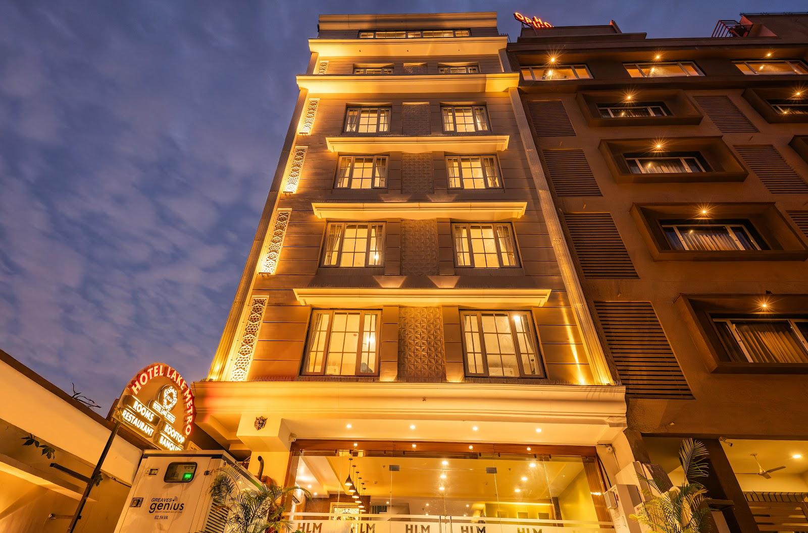 Hotel Lake Metro – photo 1