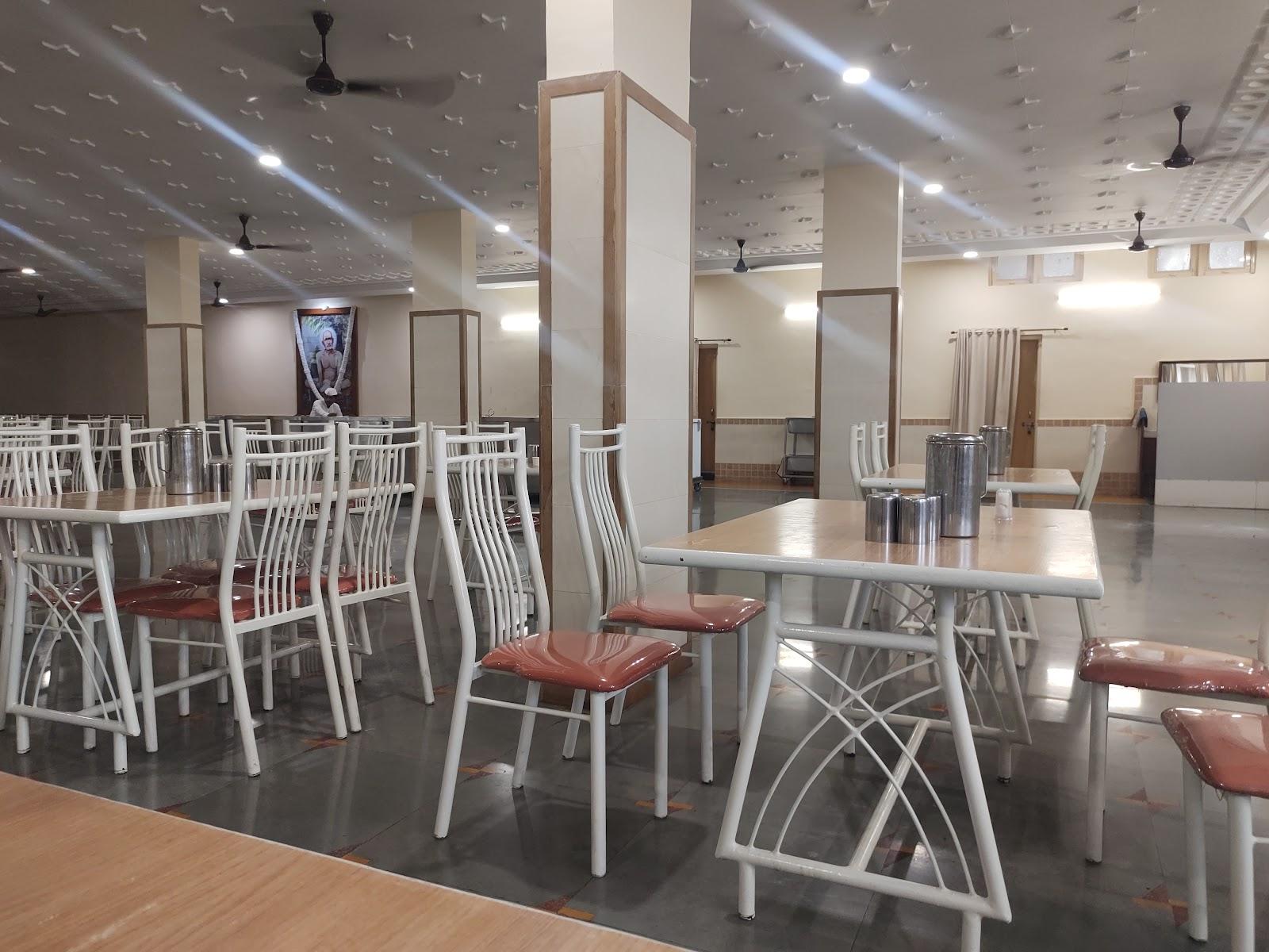 Anand Vihar – photo 4