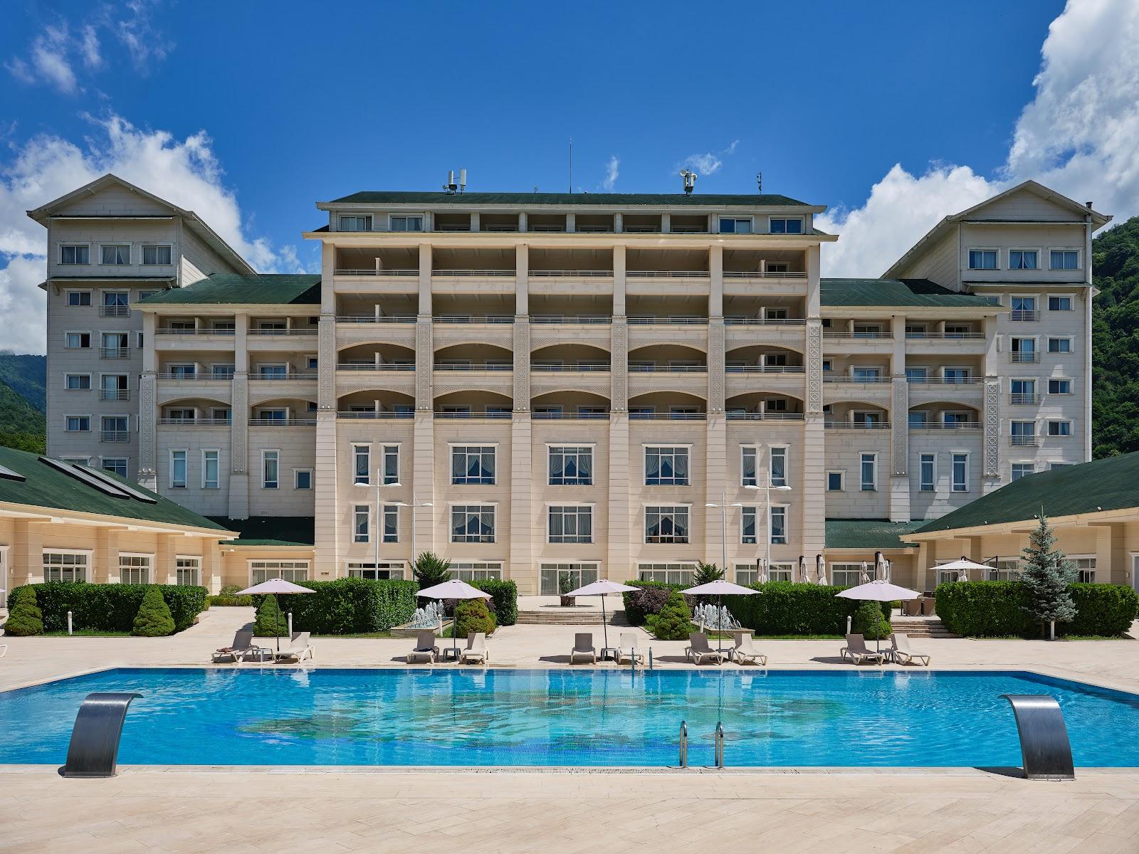 Qafqaz Riverside Resort Hotel