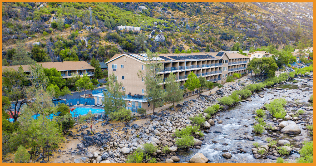 Yosemite View Lodge – photo 1