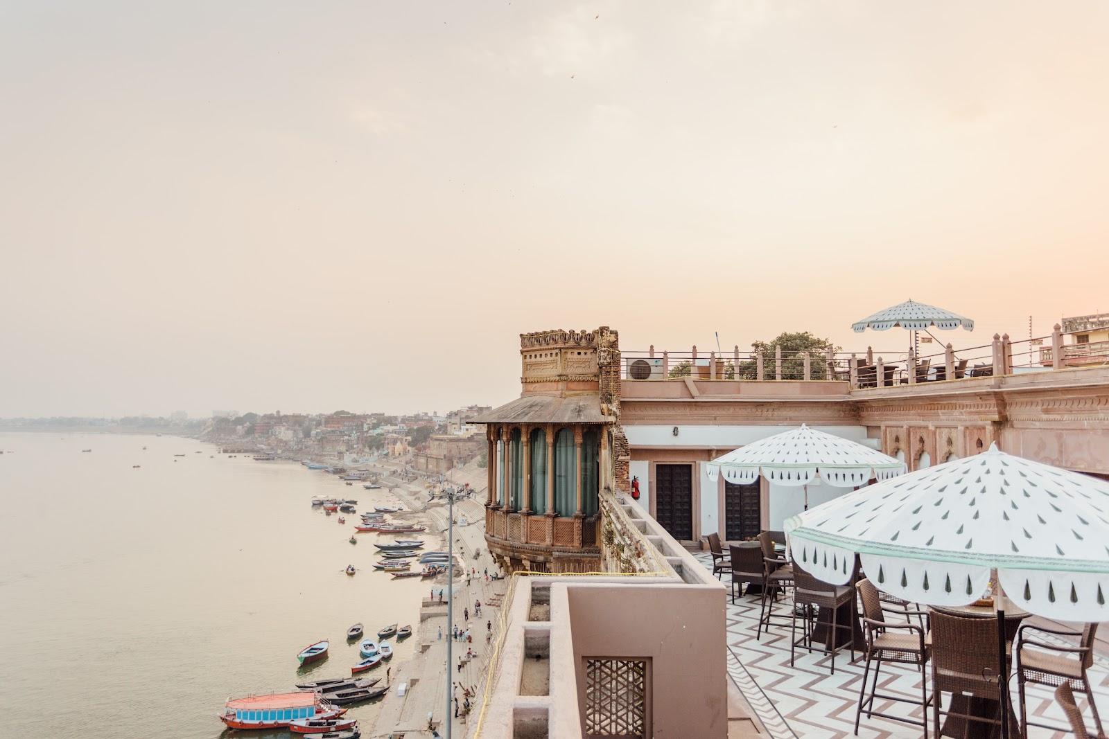 BrijRama Palace, Varanasi | By the Ganges – photo 1