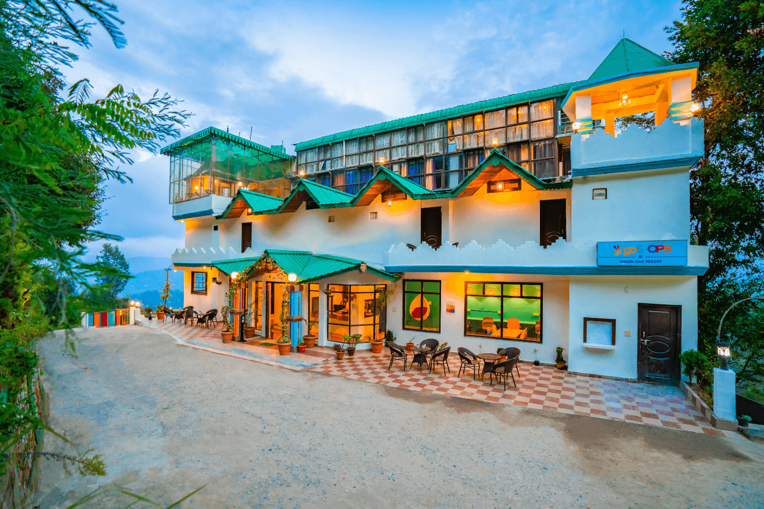 goSTOPS Mukteshwar - Private Rooms and Dorms – photo 1