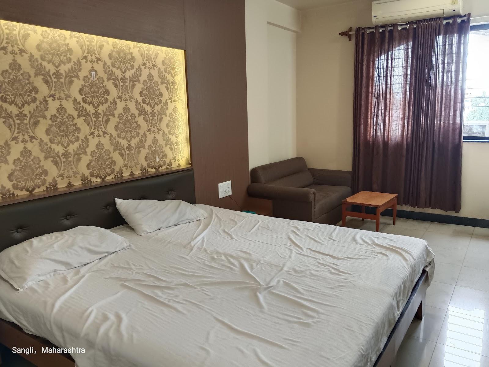 Hotel Ambassador – photo 3