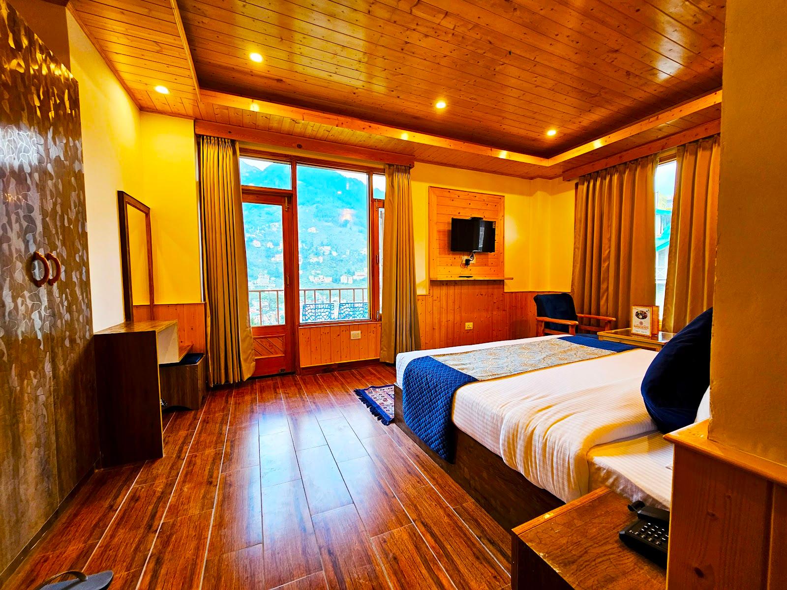 Hotel Marina Heights Manali – photo 4
