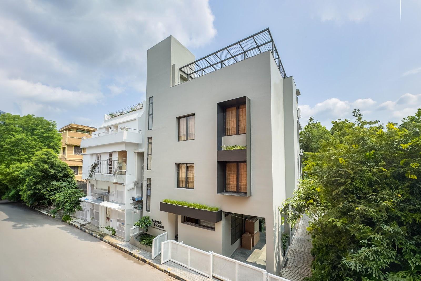 StayVista at Nayak House in Kolkata | 4 BHK Premium Villa – photo 1