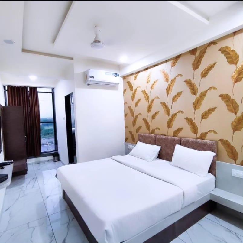 Rover Stay Tourist Hostel – photo 2
