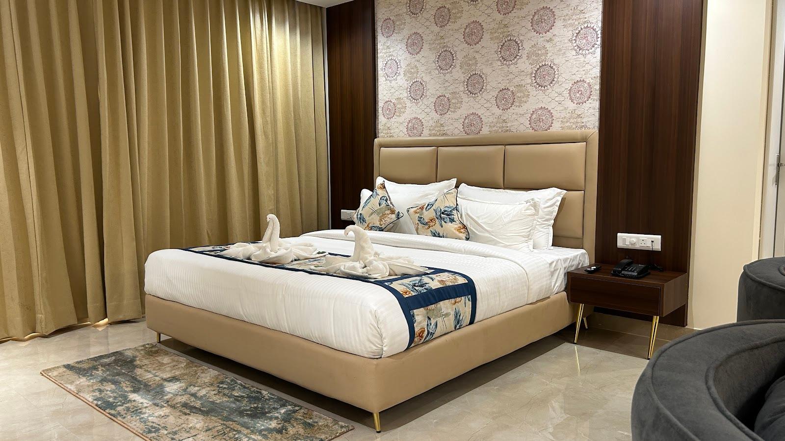 SWAN HOTEL & BANQUETS – photo 2