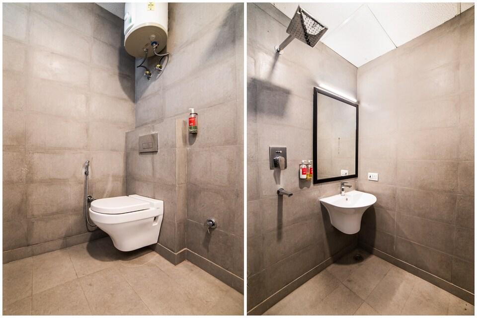 OYO Townhouse 086 Pankha Road – photo 4