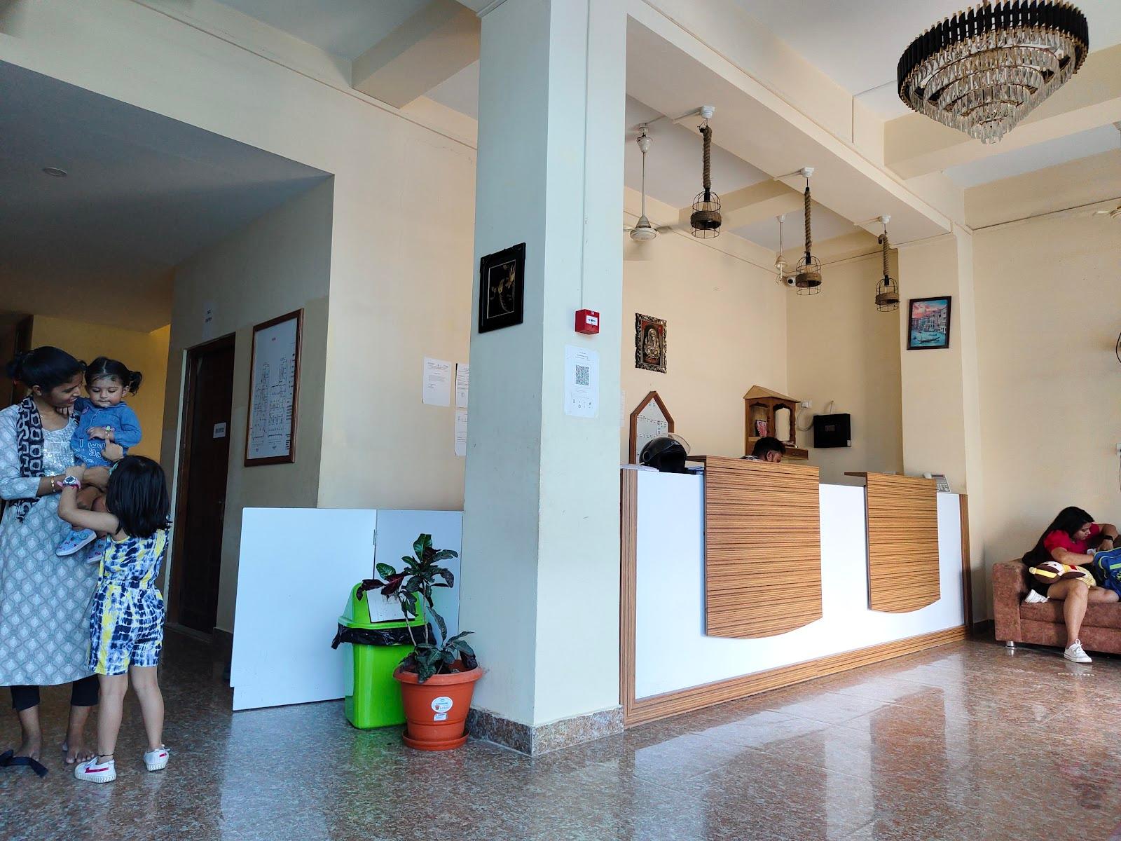 Radha Krishna Hotel – photo 4