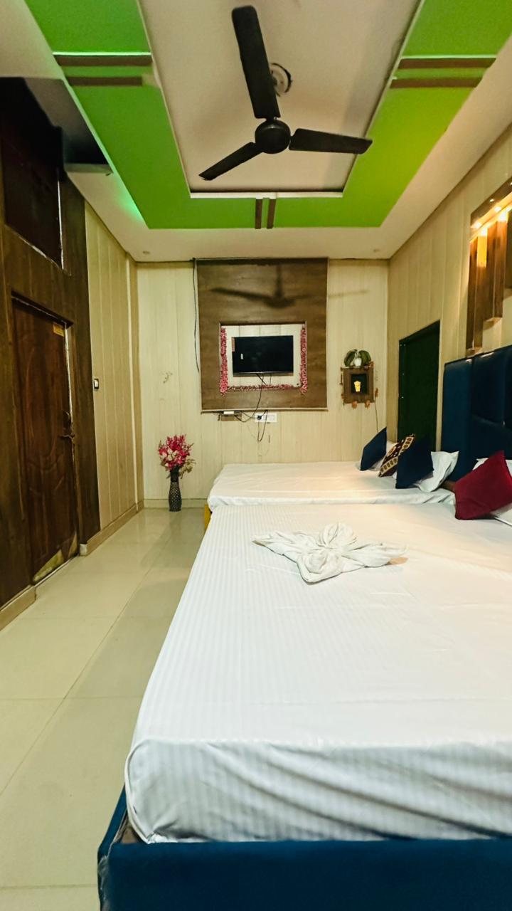 PRAYAGRAJ HOTEL AND LODGE – photo 4